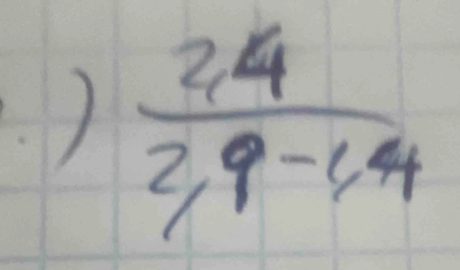 calculate \\(\\frac{2,4}{2,9 - 1,4}\\)