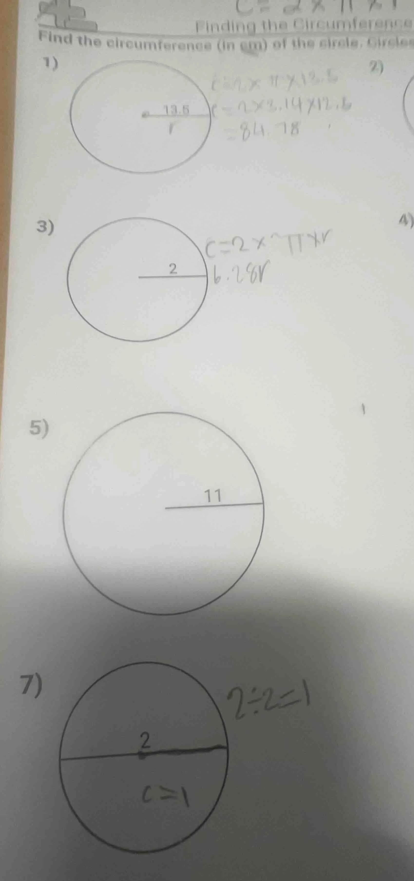 finding the circumference find the circumference (in cm) of the circle.…
