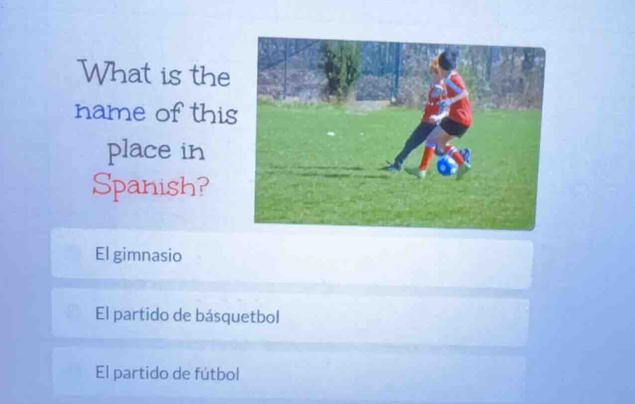 what is the name of this place in spanish? el gimnasio el partido de bá…